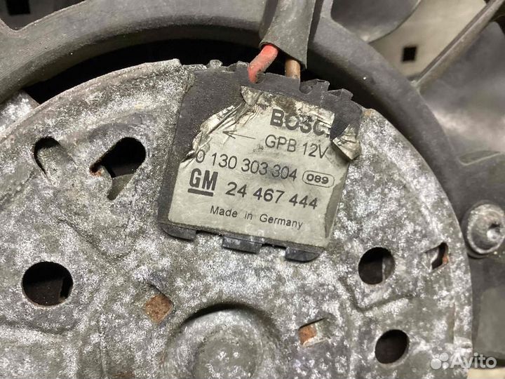 Вентилятор радиатора Opel Zafira B