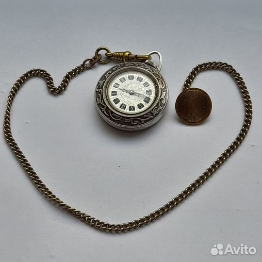 Часовая цепочка шатлен к дамским часам