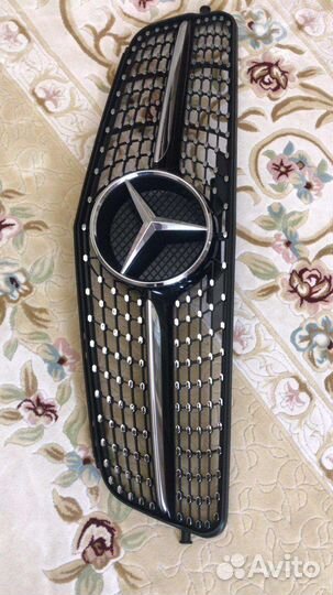 Решетка радиатора mercedes w204 amg