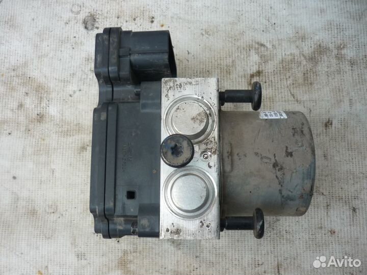 Блок ABS Kia Ceed 2 JD G4FG 1.6 л