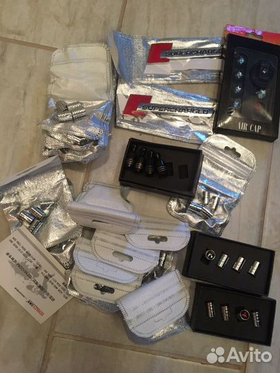 Колпачки на нипель новые на многие марки авто