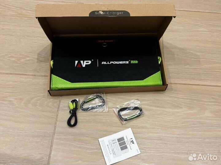 Портативная солнечная панель (батарея)