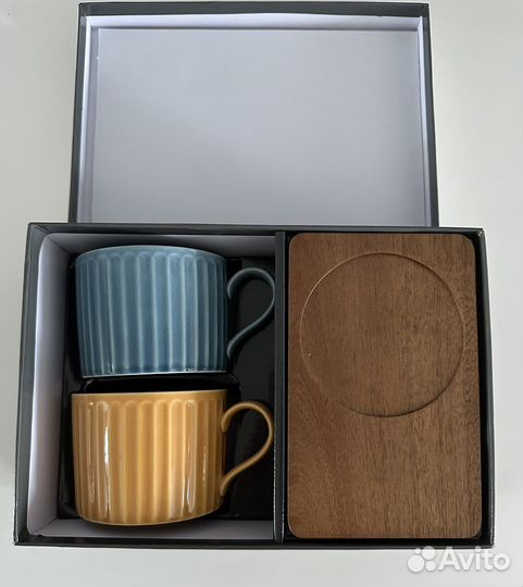 Набор кружек на подставке