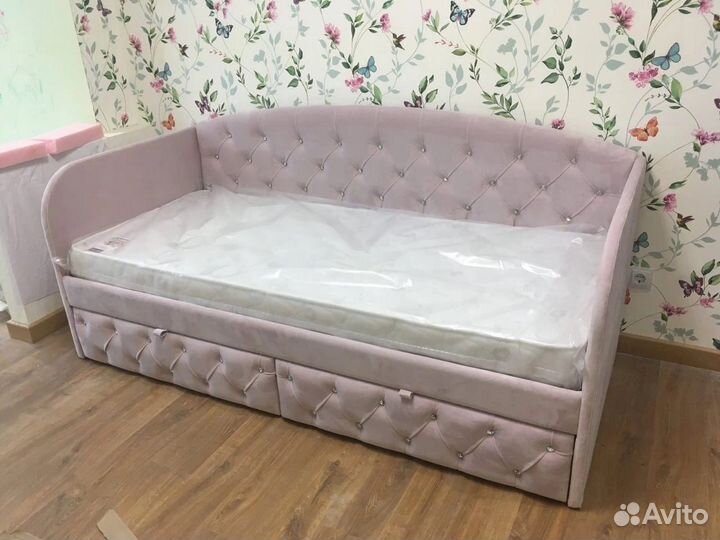 Детская кровать диван