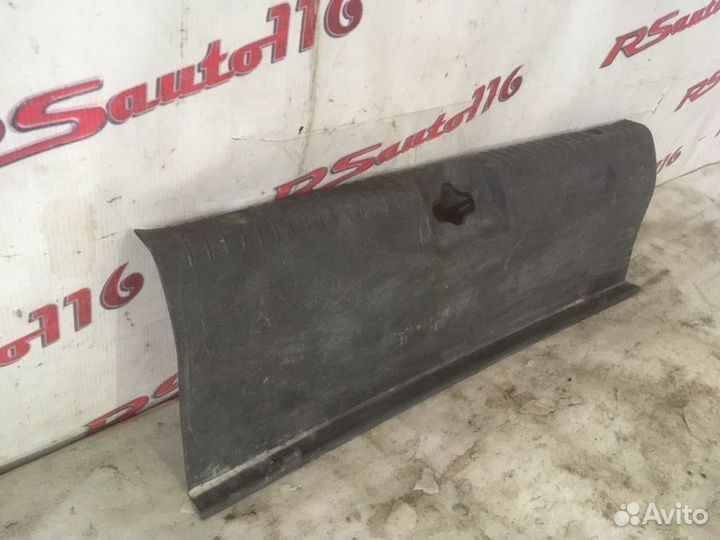 Облицовка задней панели Hyundai Solaris 1