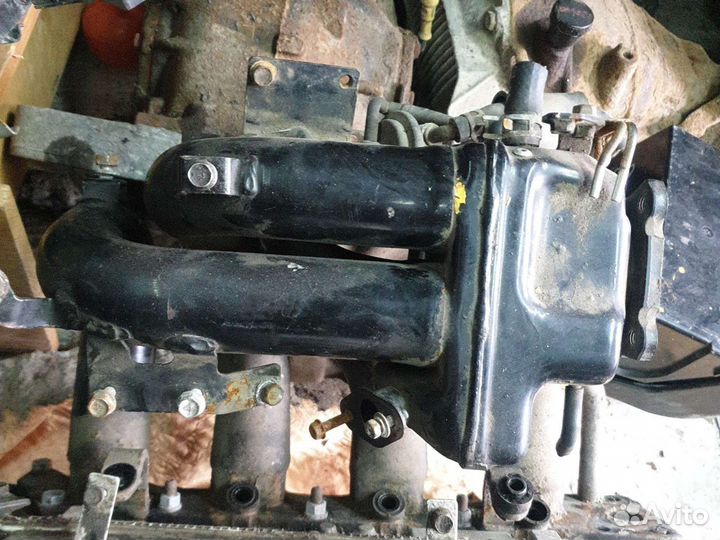 Коллектор впускной Mitsubishi Galant 8 4G64