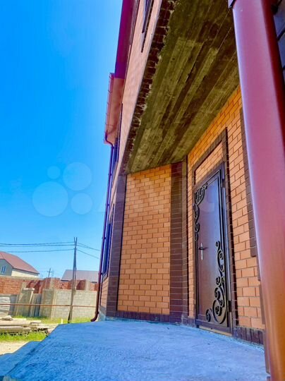 Дом 250 м² на участке 4,3 сот.