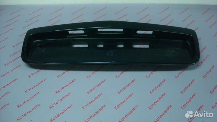 Nissan 84810-AU300 накладка крышки багажника