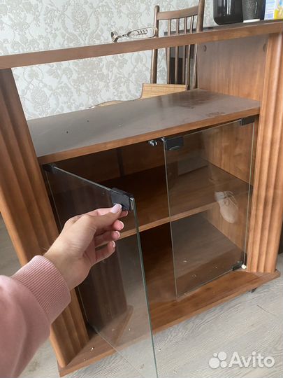 Тумбочка под телевизор