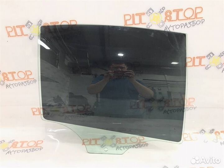 Стекло двери заднее правое BMW 5-серия F10/F11 20
