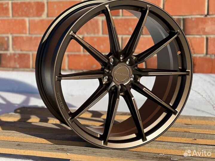 Кованые разноширокие диски Brixton r21 5x112