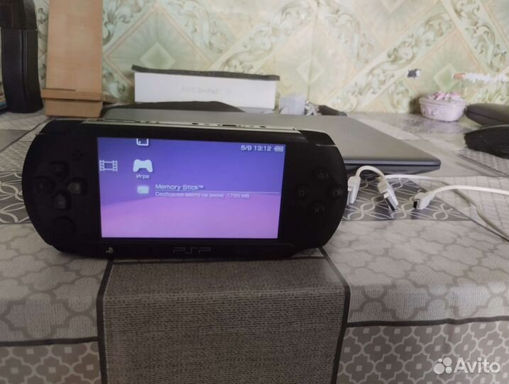 Sony PSP e1008