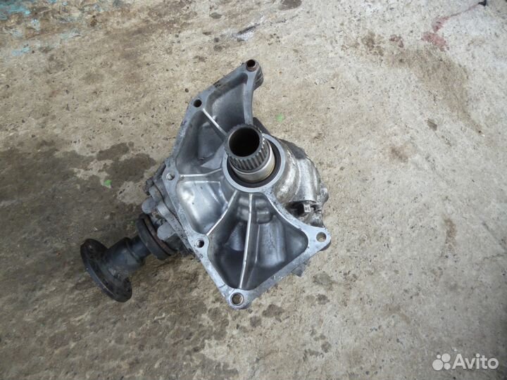 Раздатка передний редуктор мост Nissan X-Trail T30