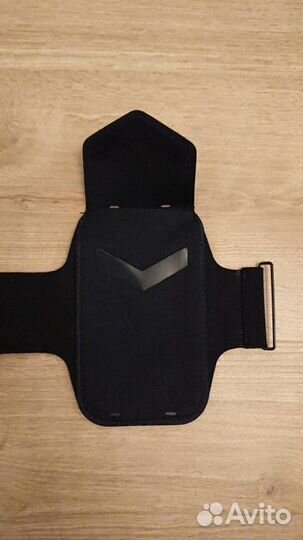 Беговой чехол Nike Armband