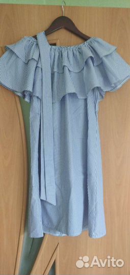 Платье в полоску