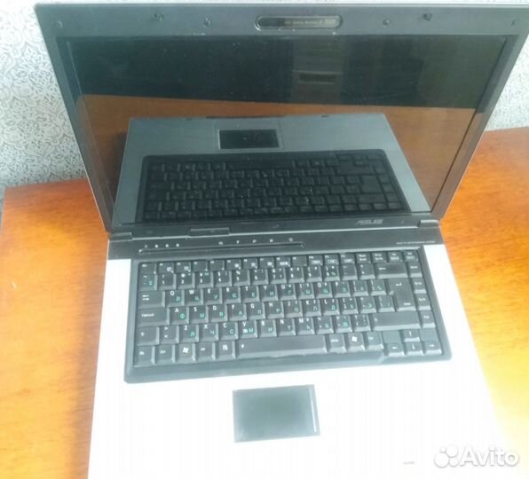 Ноутбук asus