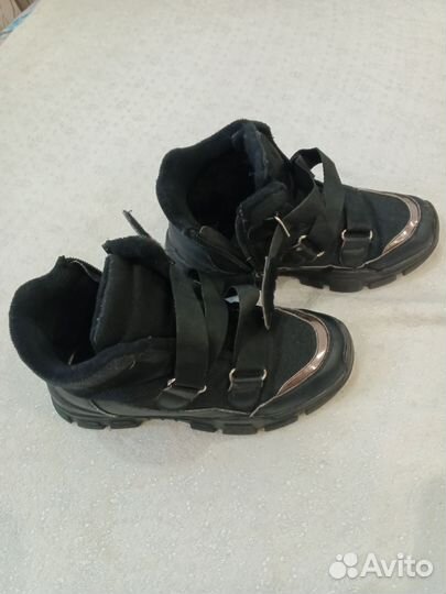 Полуботинки