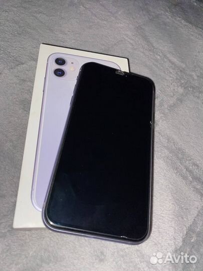 iPhone 11, 64 ГБ