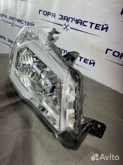 Фара Subaru Forester