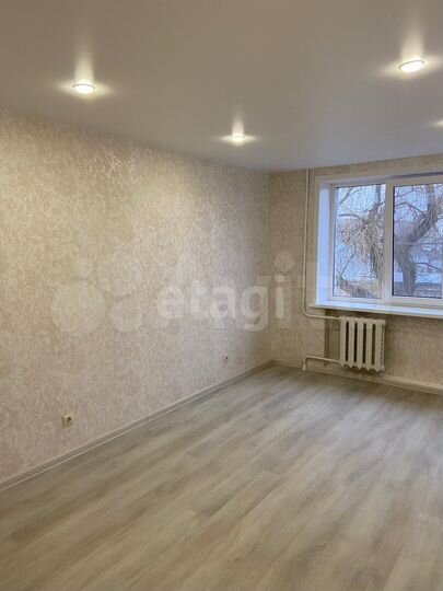 Комната 17 м² в 1-к., 1/5 эт.