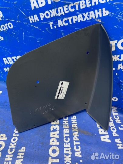 Декоративная накладка. Renault Premium грузовой