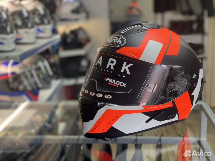 Мотошлем Airoh Spark оранжевый