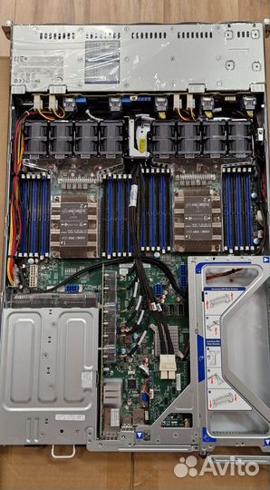 Сервер Supermicro 1029U-TN10RT