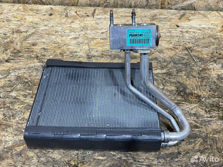 Радиатор кондиционера Peugeot 2008 NT67521B751