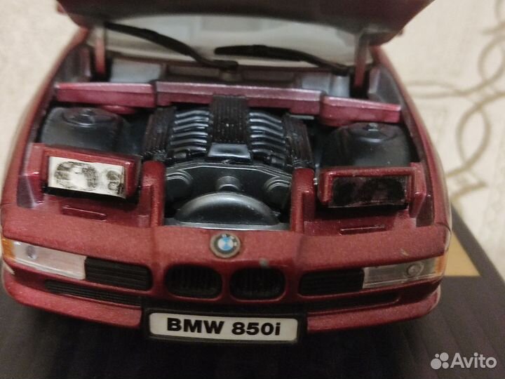 Коллекционная bmw 850 i 35 лет