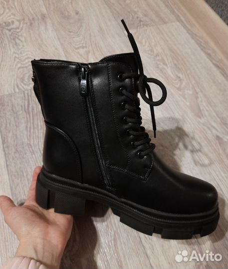 Ботинки демисезонные 37 размер 25см по стельке