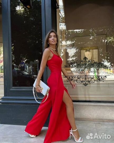 Комбинезон женский