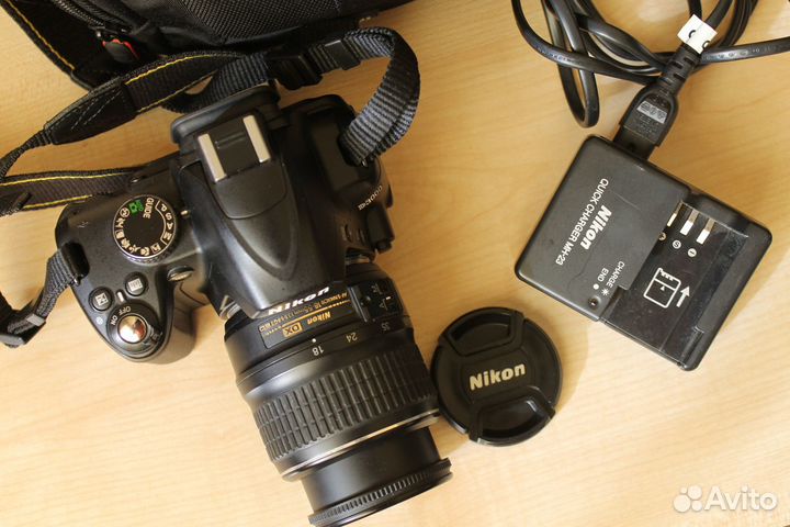 Nikon D3000 с комплектом