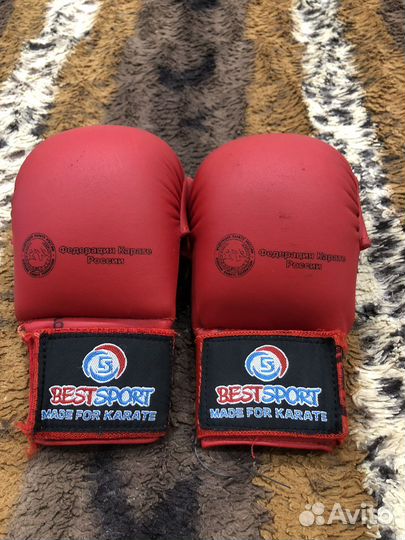 Перчатки для единоборств