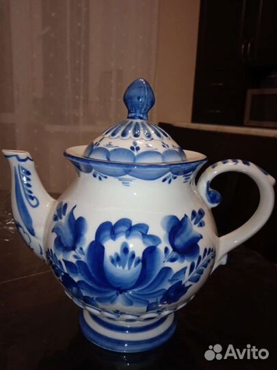 Фарфоровая посуда гжель