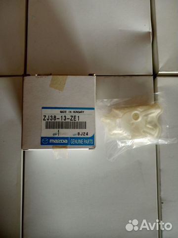 Mazda 2 Сетка топливного насоса ZJ3813ZE1