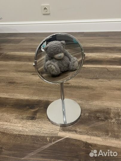 Зеркало настольное