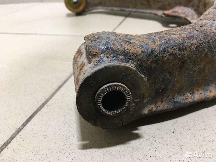 Рычаг передний нижний правый Vitara/Sidekick 1989