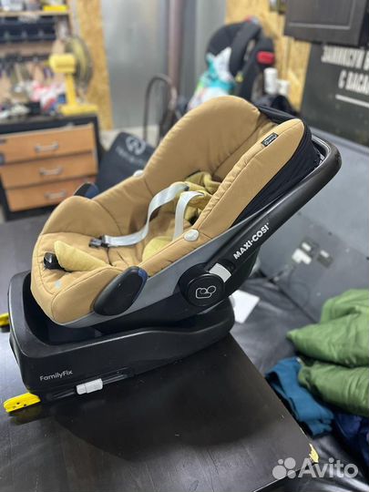 Автолюлька maxi cosi pebble с базой isofix