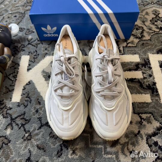 Кроссовки Adidas Ozweego