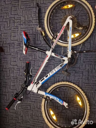 Продам велосипед марки cube