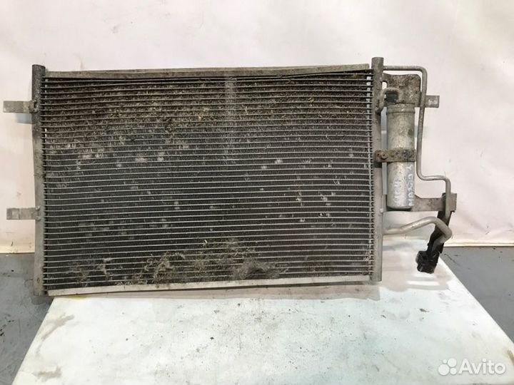 Радиатор кондиционера Mazda 3 седан BK Z6 2008
