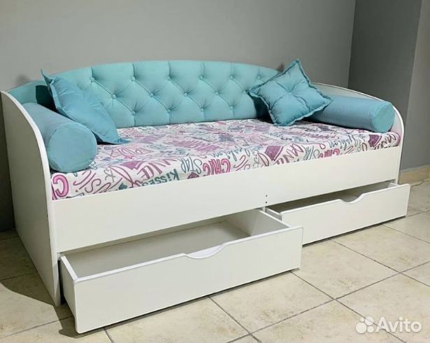 Кровать софа №9 с мягкой спинкой