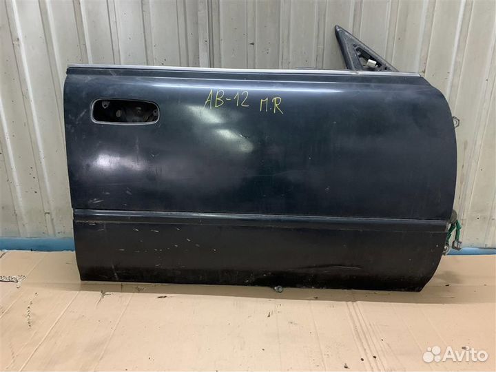 Дверь FR toyota vista SV30