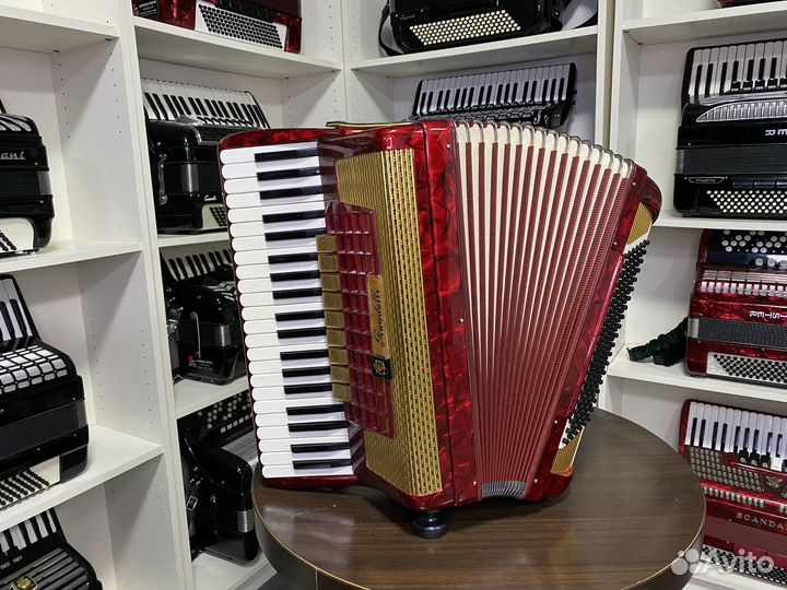 Продам аккордеон