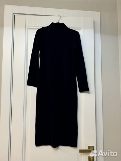 Платье benetton шерсть s новое