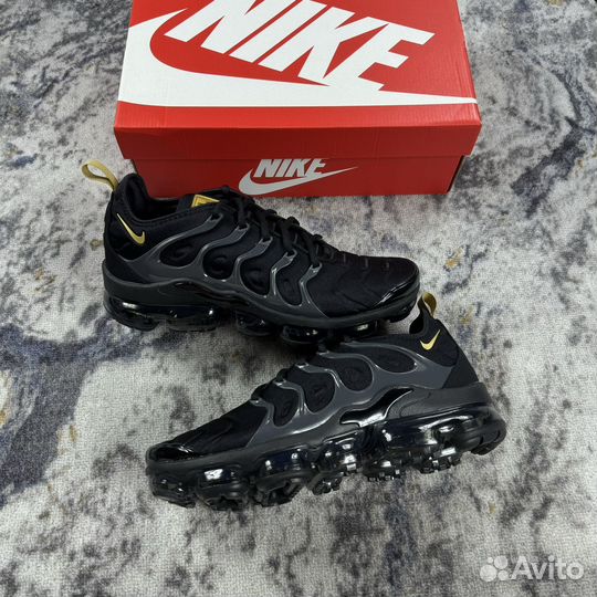 Nike air Vapormax Plus оригинал