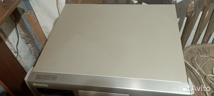 Dat дека Pioneer d 06