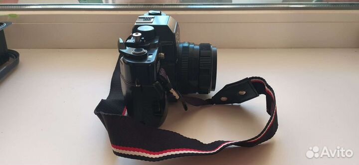 Плёночный фотоаппарат Zenit 122k