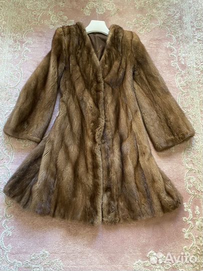 Пальто норковое натуральное в стиле Nereja