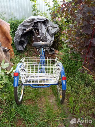 Трехколесный велосипед для взрослых